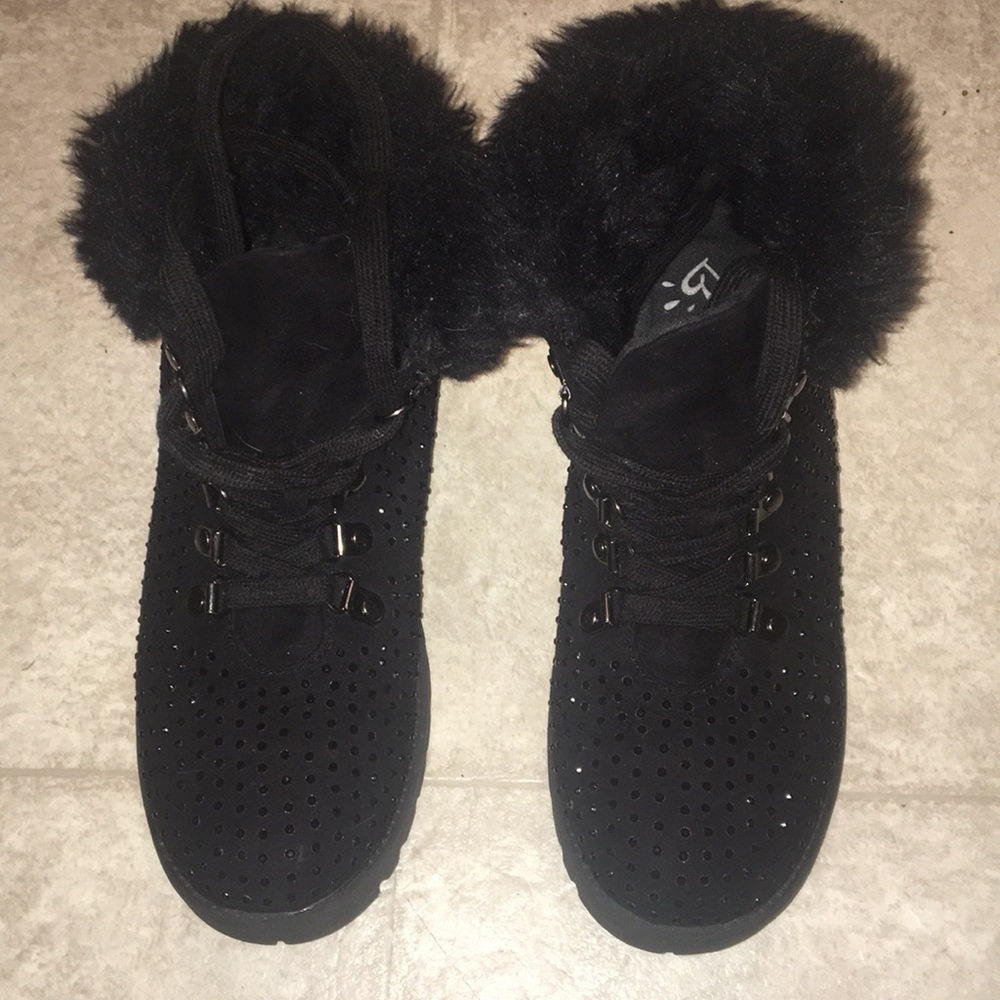 Girls Justice studded booties in good condition